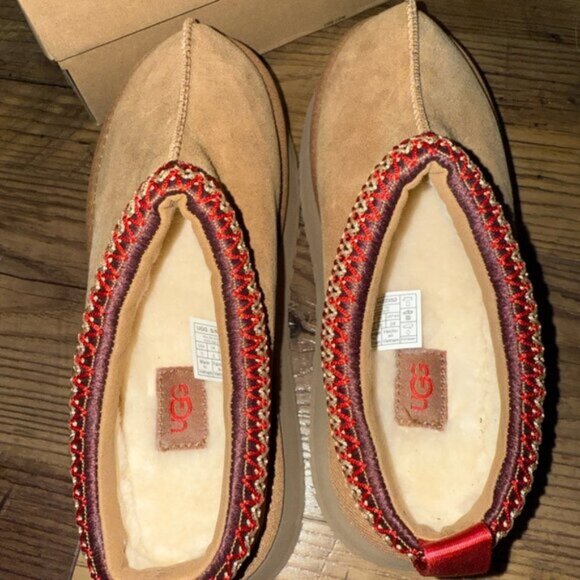 UGG Tazz Platform Slippers Chestnut Sandals - Picture 3 of 5